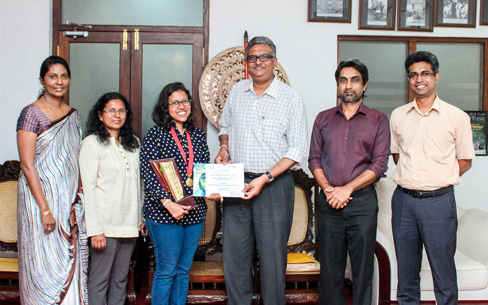mphil-student-won-popular-paper-award-at-slays-for-research-on-antimicrobial-properties-of-nanoparticles